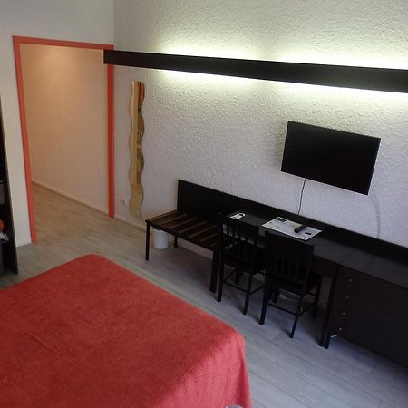 Servhotel Morestel Екстериор снимка