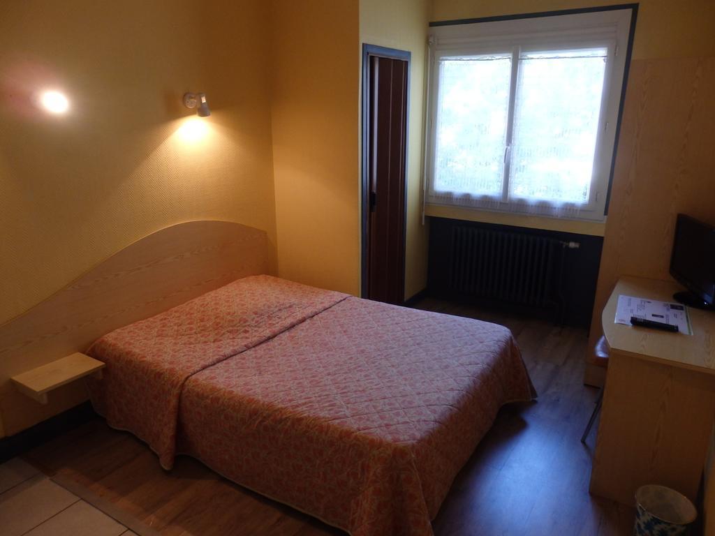 Servhotel Morestel Екстериор снимка