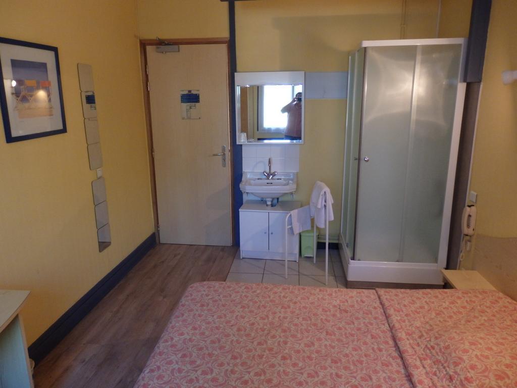 Servhotel Morestel Екстериор снимка