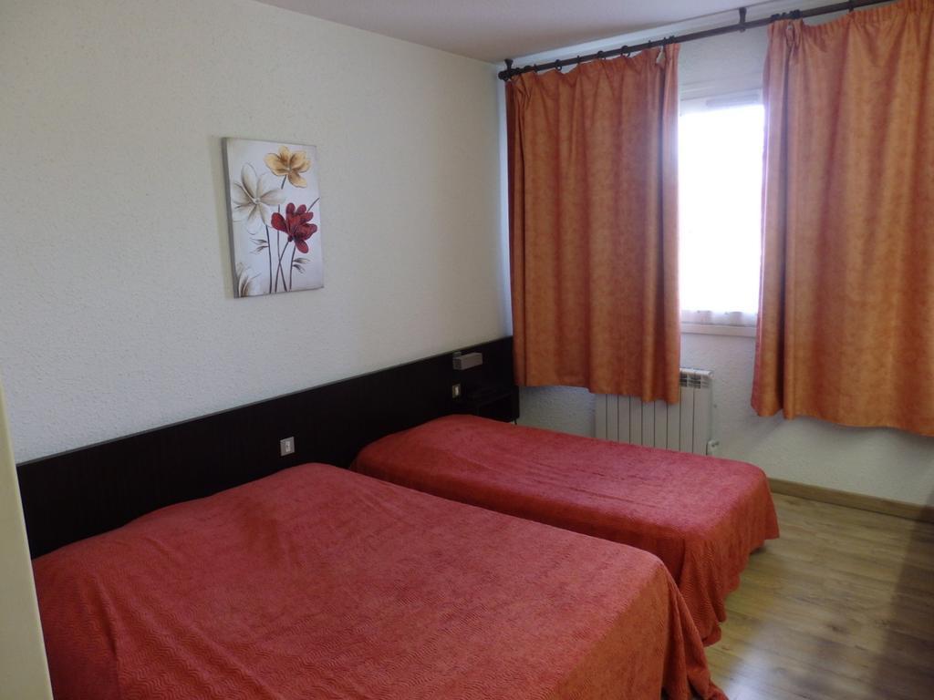 Servhotel Morestel Екстериор снимка