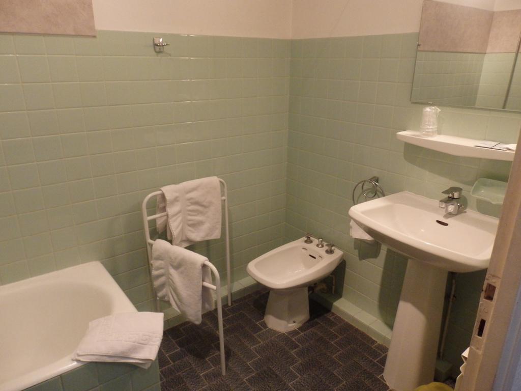 Servhotel Morestel Екстериор снимка