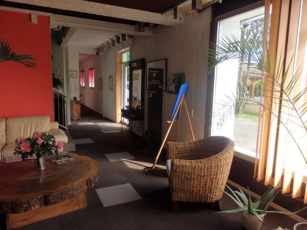 Servhotel Morestel Екстериор снимка